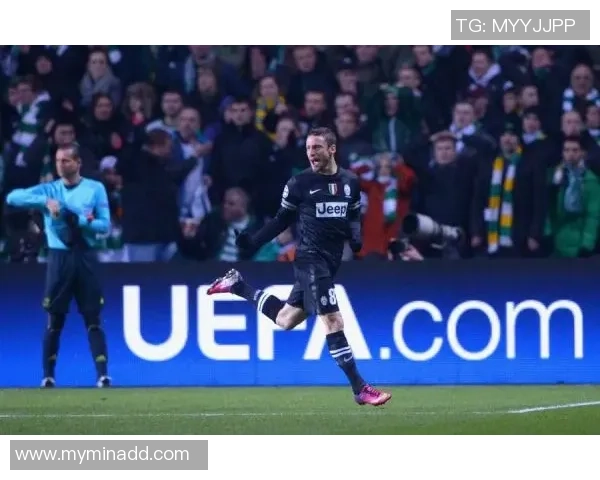 马尔穆什挑战踢球风格：以胡桑诺夫为中心探讨速度的极限表现